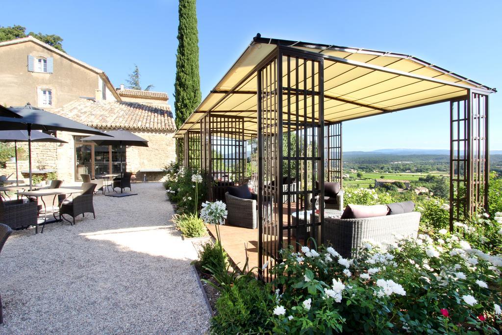 Вилла La Bastide Du Tinal Менерб Экстерьер фото