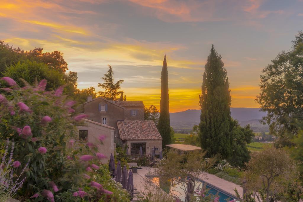 Вилла La Bastide Du Tinal Менерб Экстерьер фото