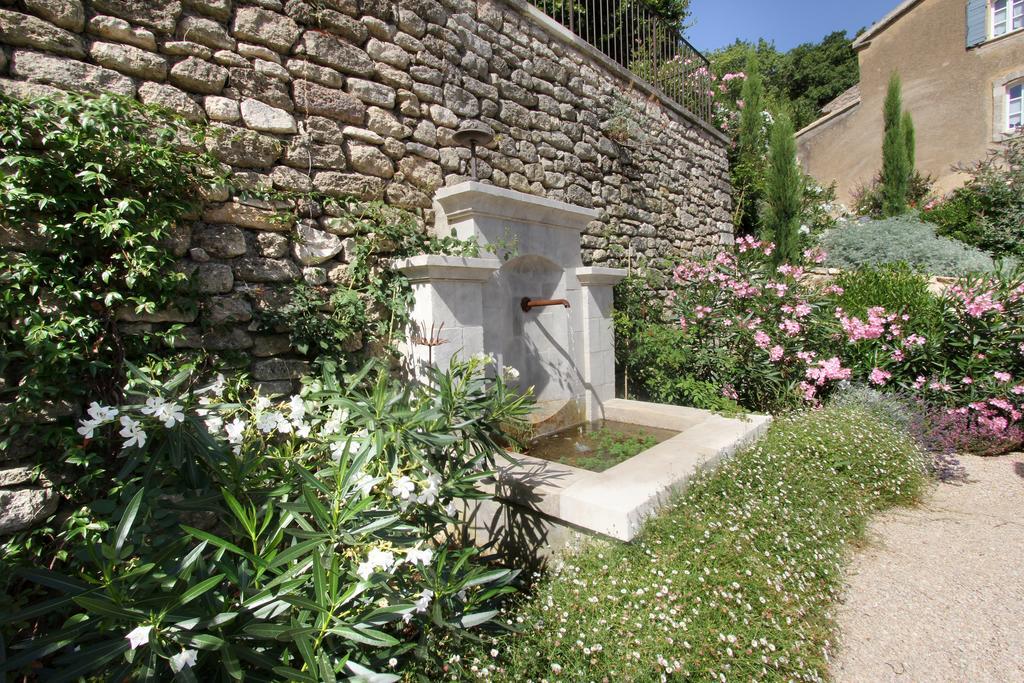 Вилла La Bastide Du Tinal Менерб Экстерьер фото