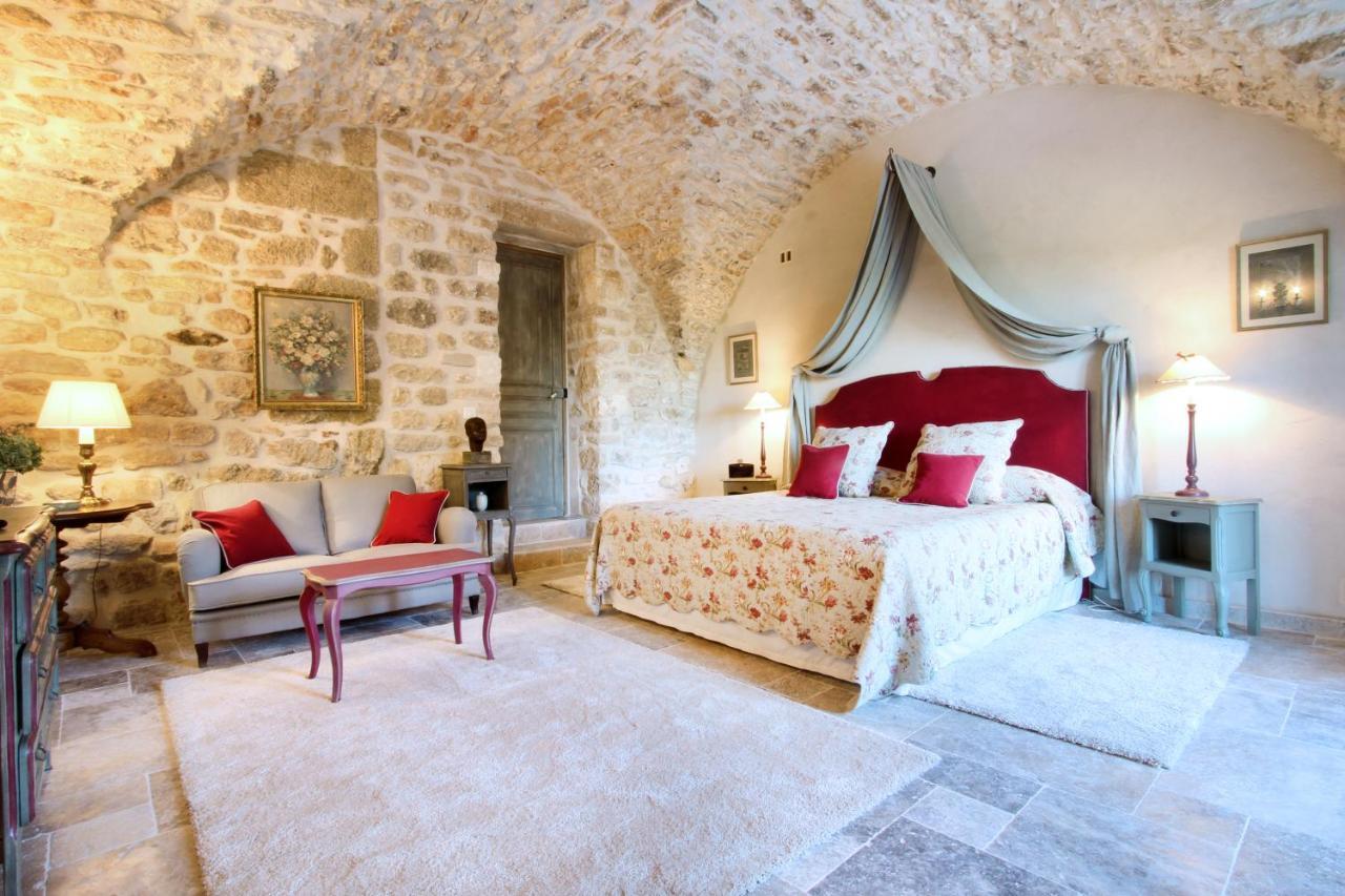 Вилла La Bastide Du Tinal Менерб Экстерьер фото