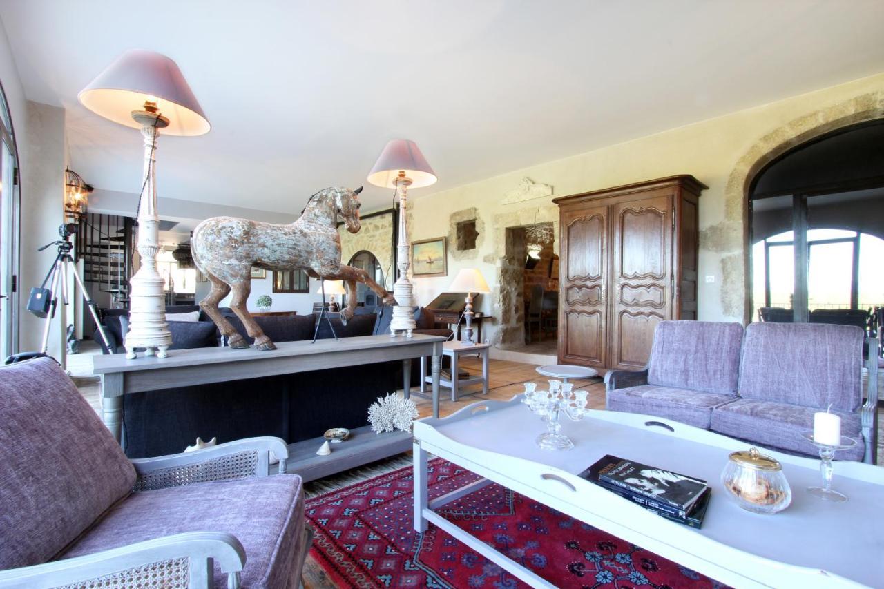 Вилла La Bastide Du Tinal Менерб Экстерьер фото